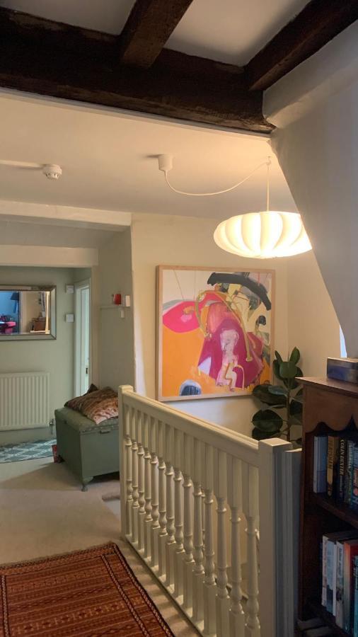 The Totnes Guest House. Upstairs At Zappa'S Bagian luar foto
